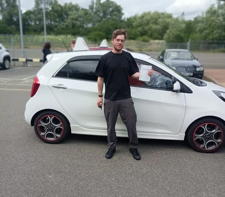 Driving Lessons North London. Rob passed 1st time.